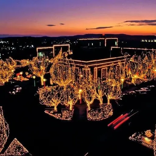 Christmas lights display in Fayetteville and Bentonville Arkansas